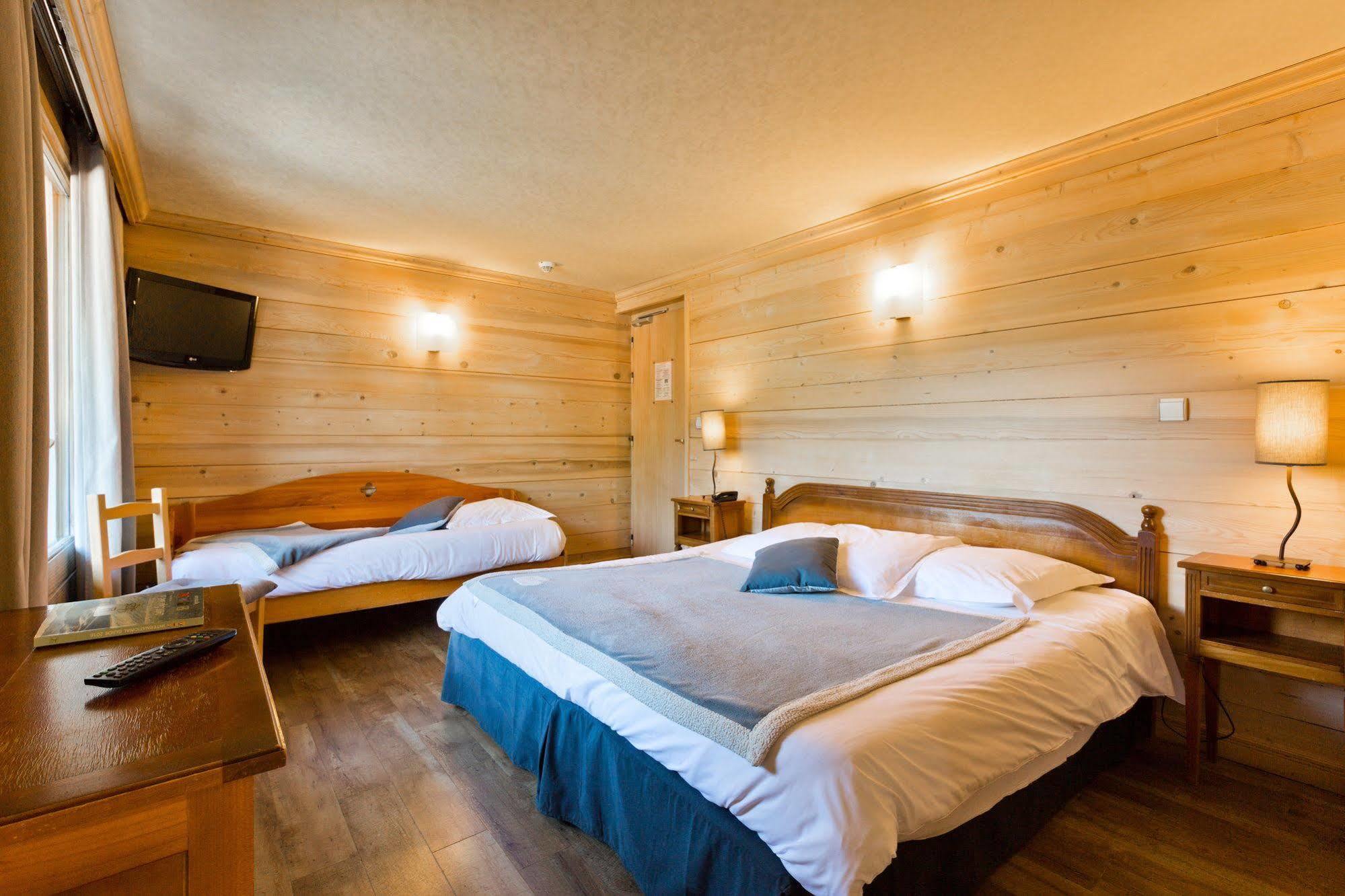 Hotel La Montagne Ла-Клюсаз Экстерьер фото